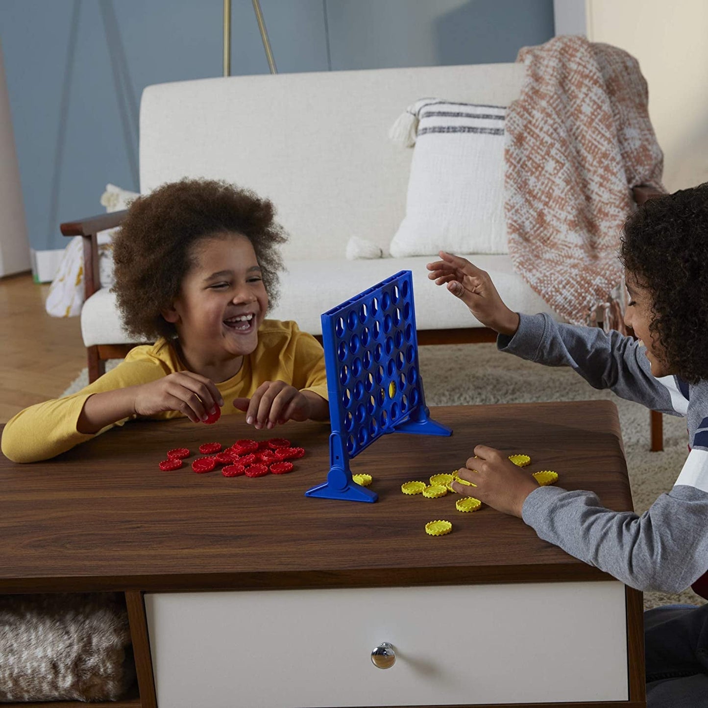 CONNECT 4 - Classic Four in a Row Game